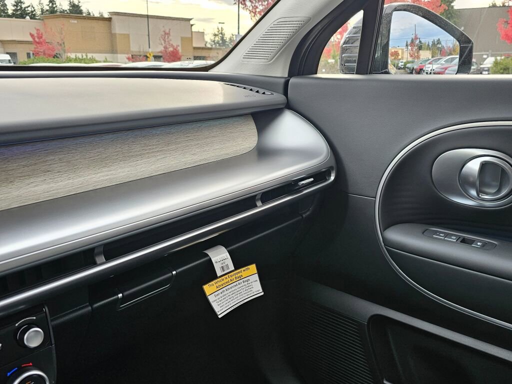 New 2026 Hyundai Ioniq 9 SEL image 22