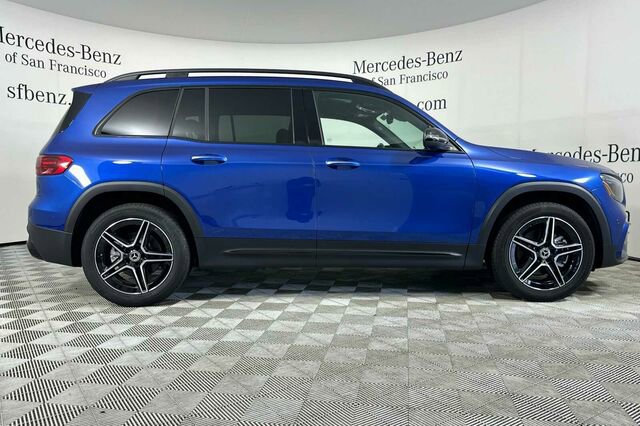 Used 2024 Mercedes-Benz GLB 250 image 3