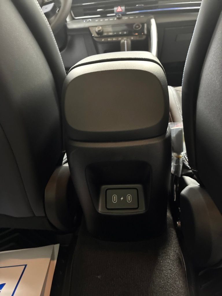 New 2026 Hyundai Elantra N FWD image 24