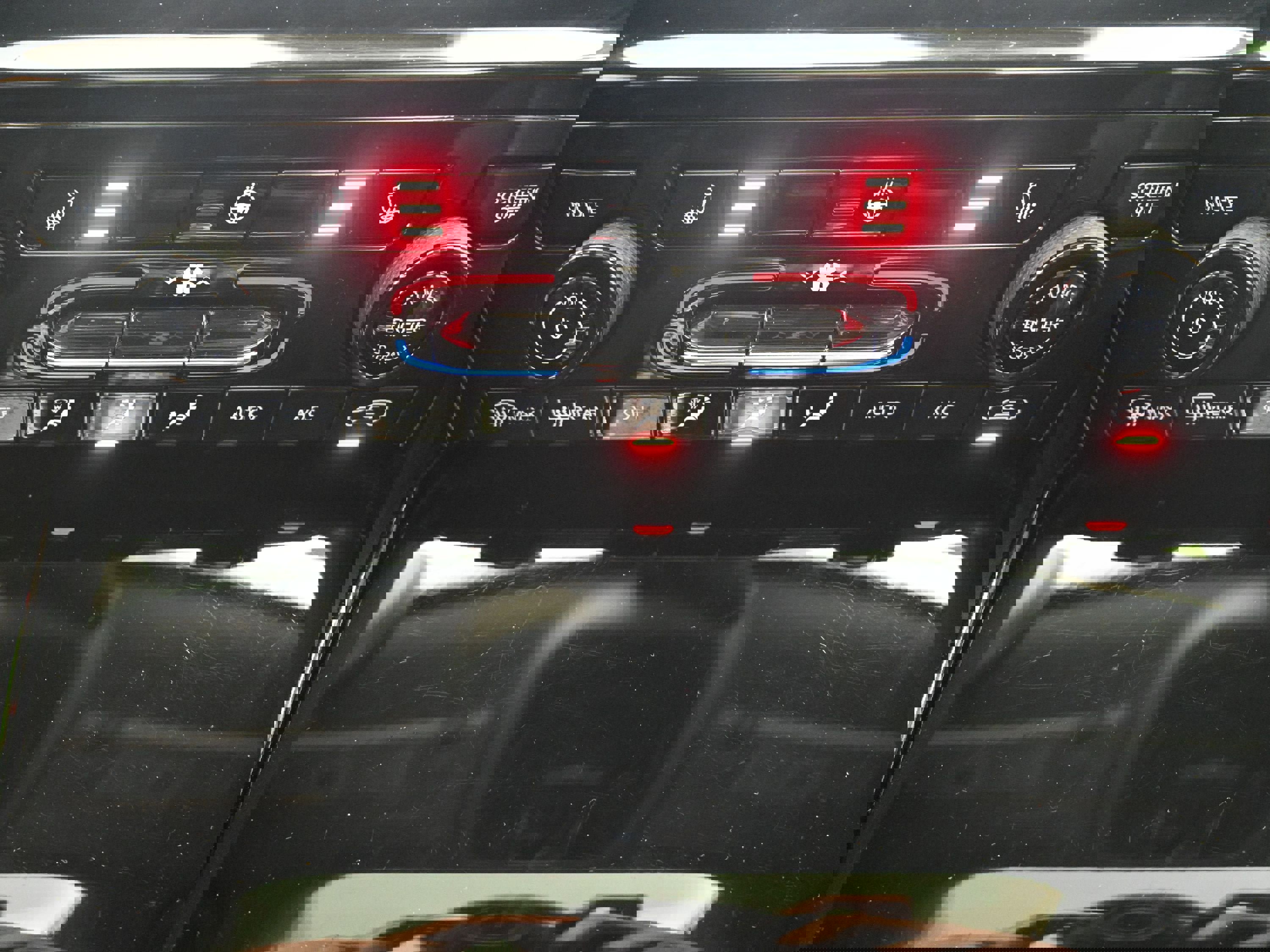 Used 2022 Jeep Grand Cherokee L Limited image 16