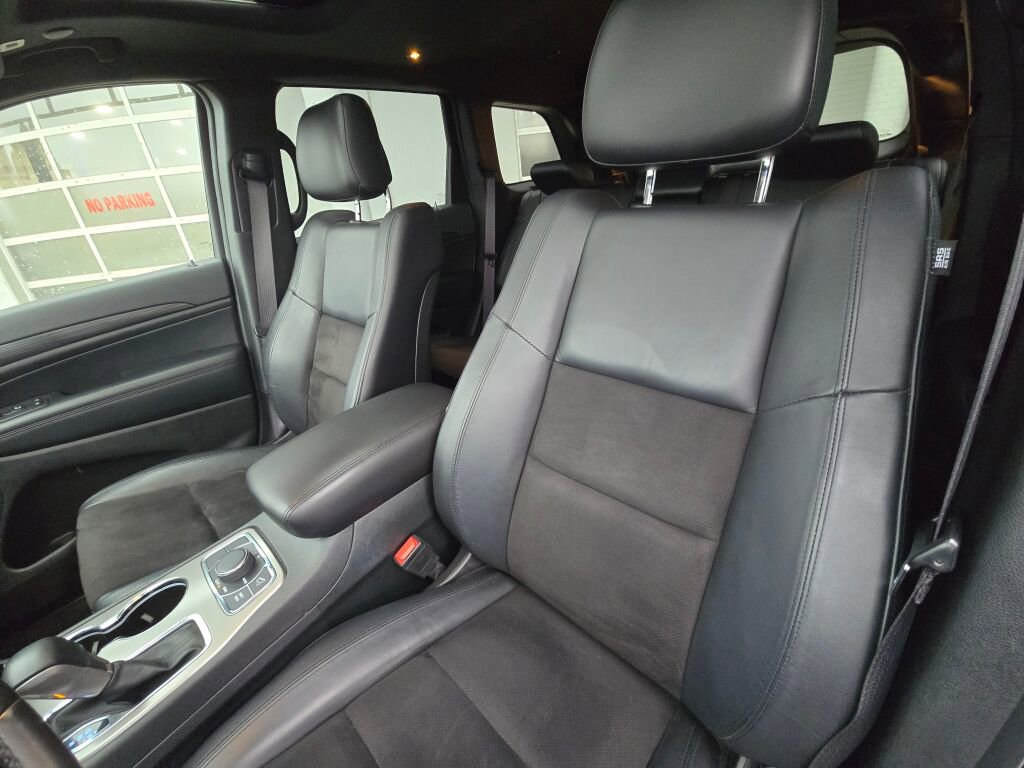 Used 2022 Jeep Grand Cherokee Laredo X image 18