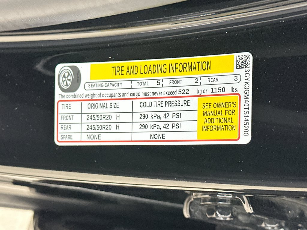Used 2026 Cadillac Optiq Sport 2 w/ LPO, Floor Liner Package AWD/4WD image 38