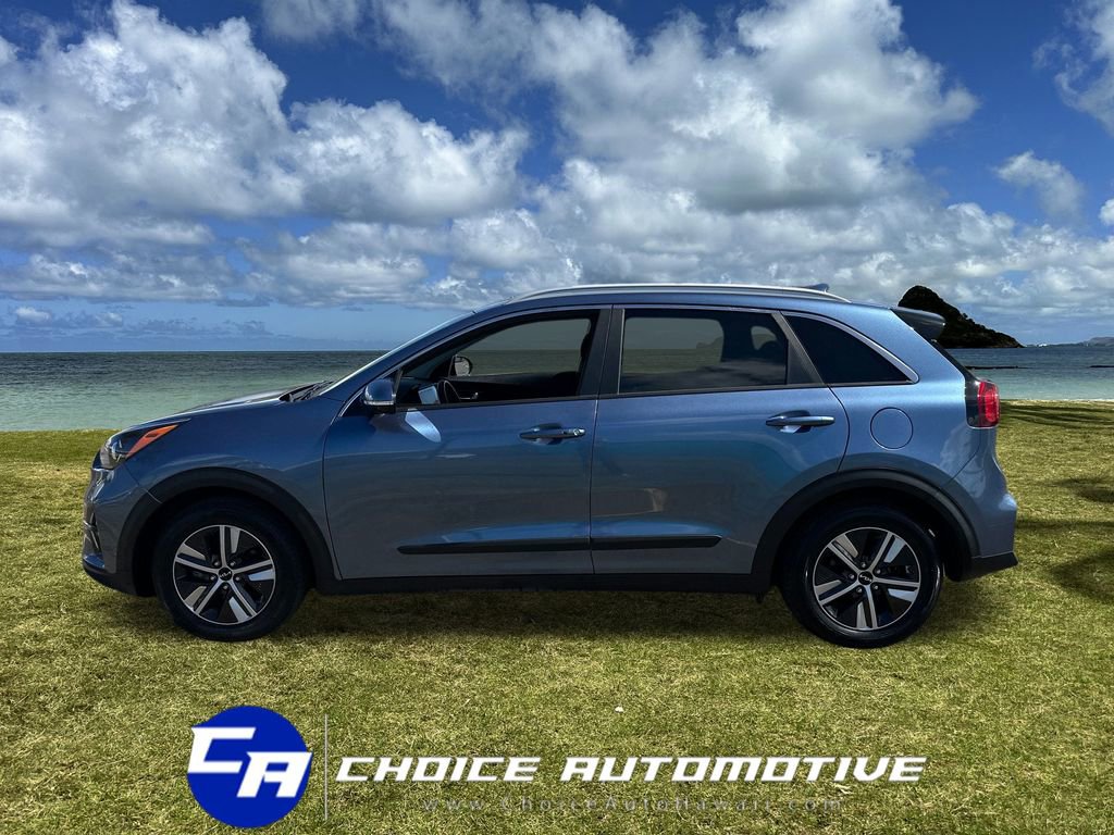 Used 2022 Kia Niro EX Premium image 3