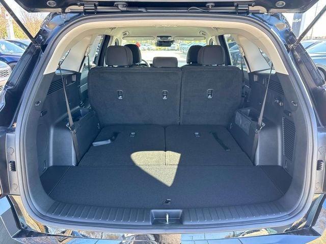 New 2026 Kia Sorento LX FWD image 12