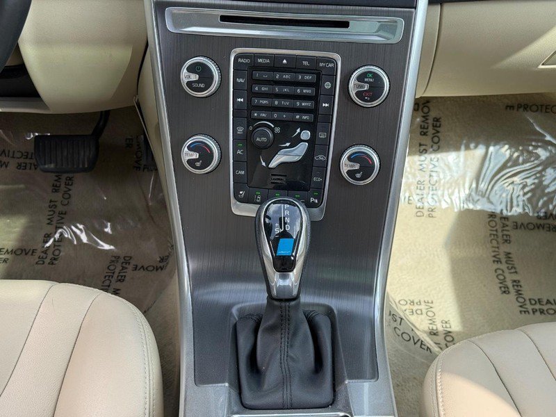 Used 2016 Volvo XC60 T5 Platinum FWD image 15