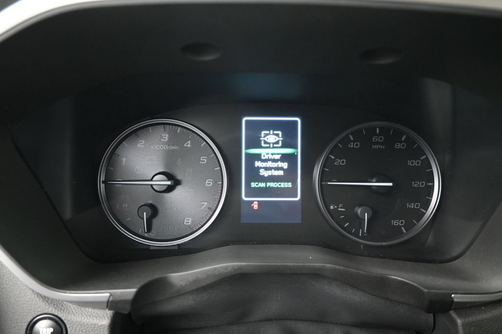 Used 2023 Subaru Ascent Limited AWD/4WD image 10