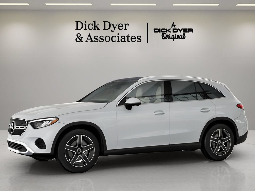 Used 2026 Mercedes-Benz GLC 300 image 32