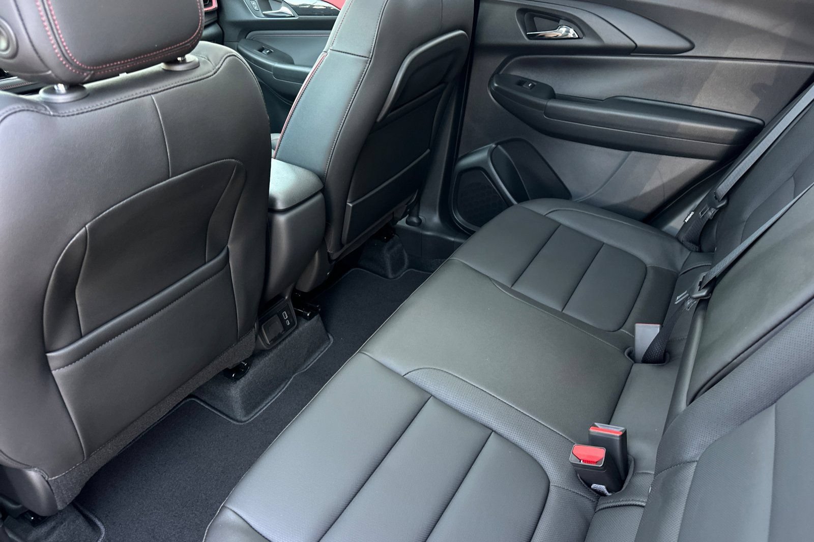 New 2026 Chevrolet TrailBlazer RS w/ Convenience Package FWD image 12