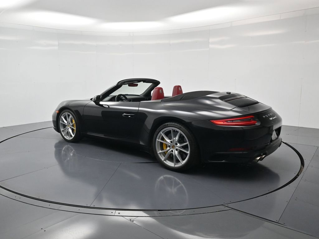 Certified 2019 Porsche 911 Carrera S RWD image 3