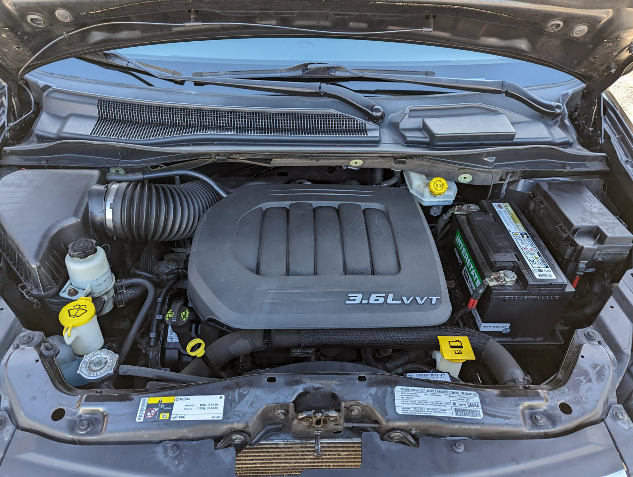 Used 2013 Chrysler Town & Country Touring image 26