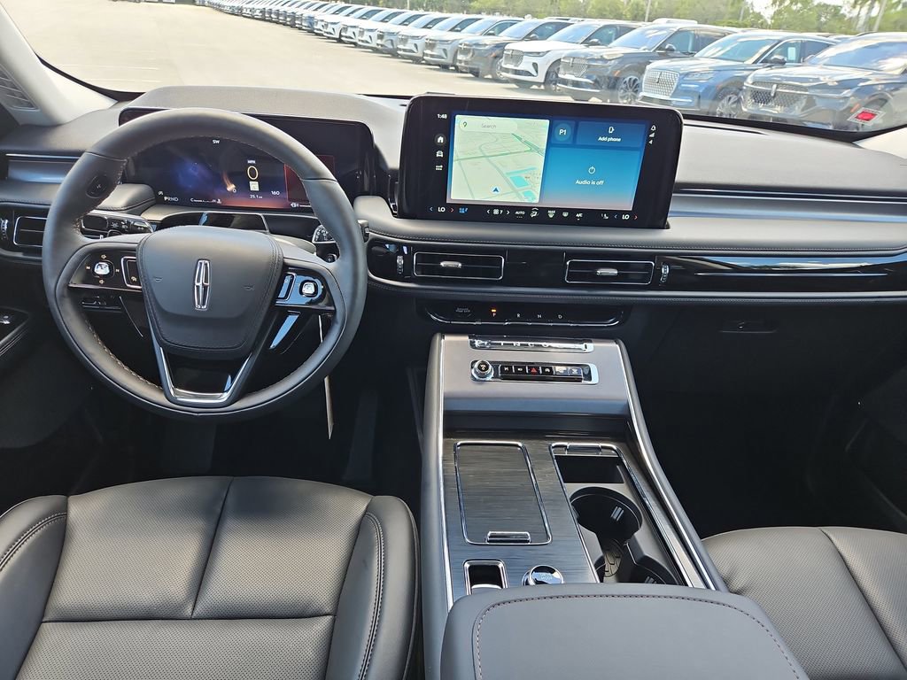 New 2025 Lincoln Aviator 2WD w/ Jet Appearance Package image 10