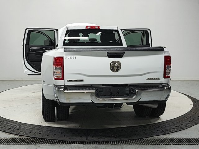 Used 2024 RAM 3500 Big Horn AWD/4WD image 15