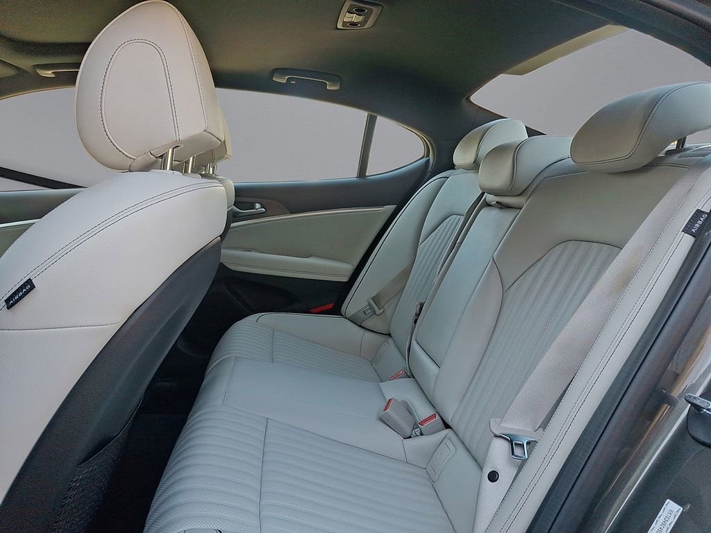 Used 2025 Genesis G70 2.5T w/ Sport Prestige Package image 20