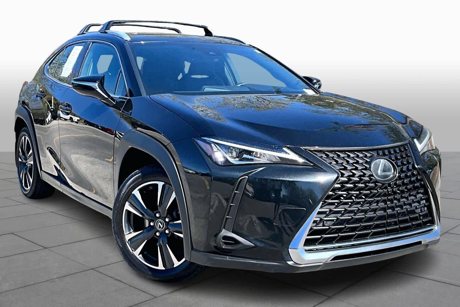 Used 2021 Lexus UX 200 w/ Premium Package FWD image 3