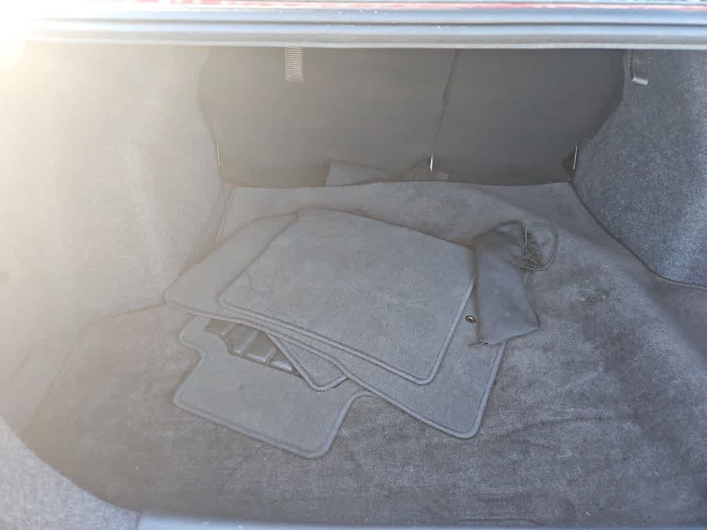 Used 2024 Nissan Versa SV w/ Trunk Package FWD image 8