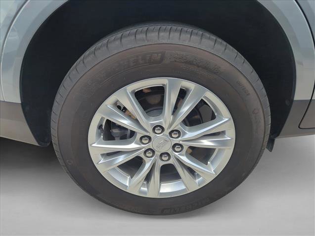 Used 2025 Cadillac XT5 Luxury image 24