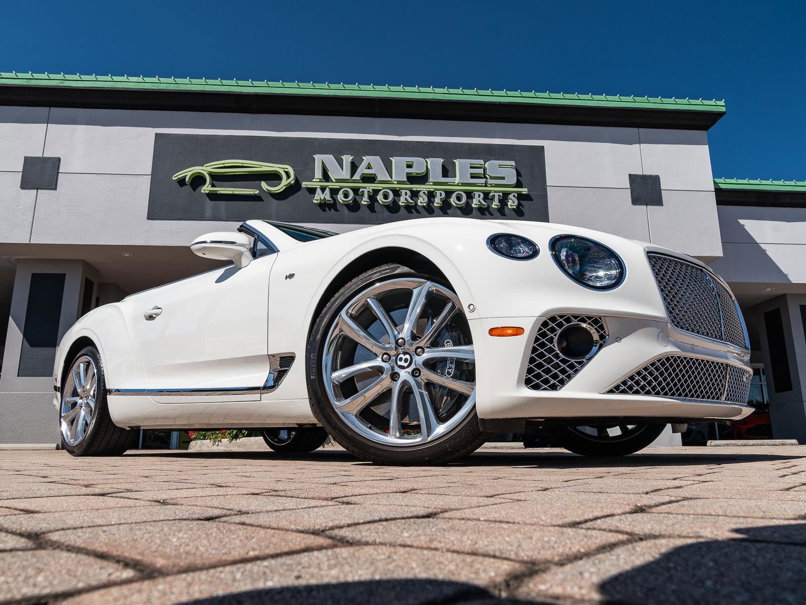 Used 2022 Bentley Continental GT image 5