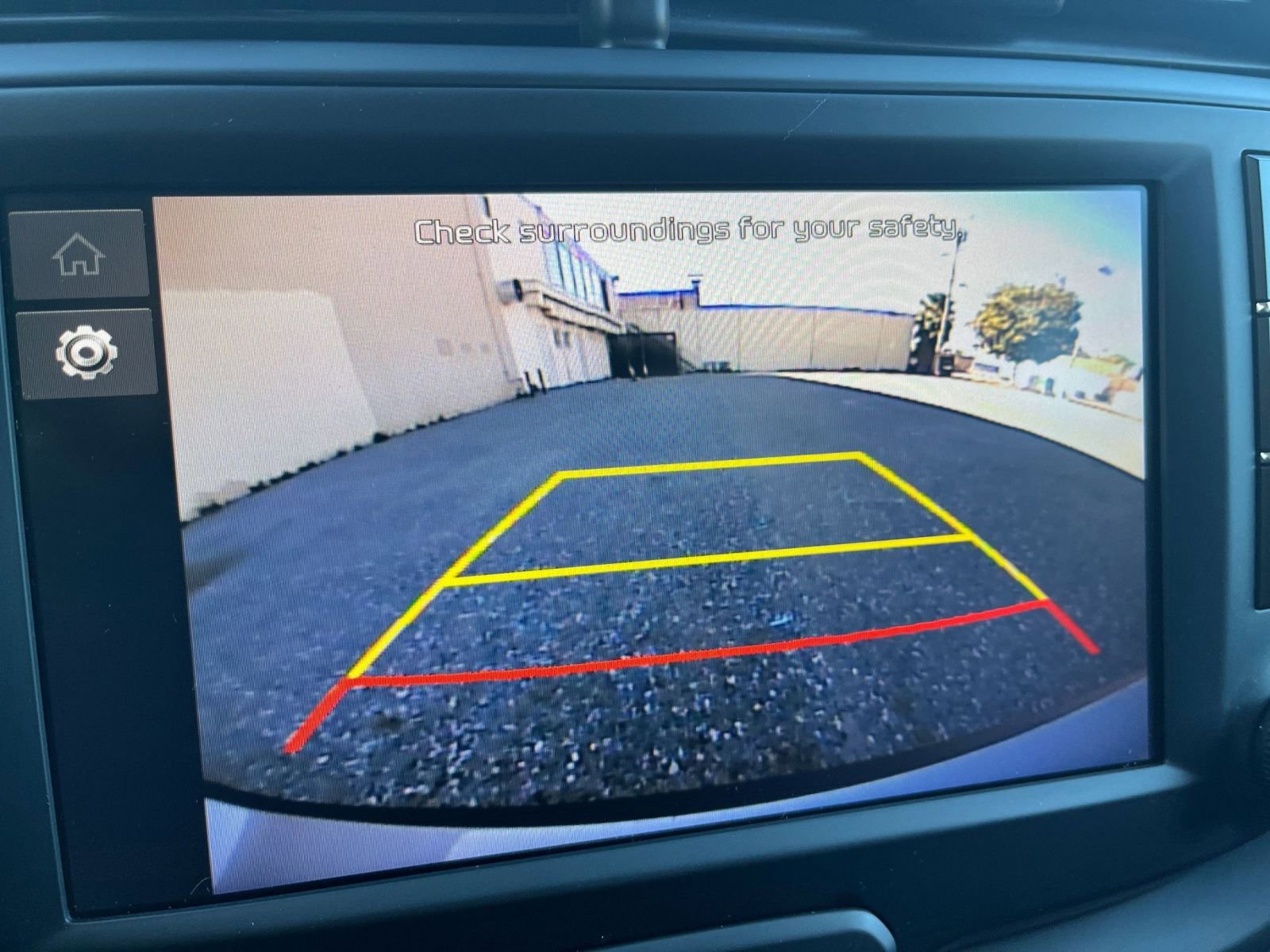 Used 2025 Kia Soul LX w/ LX Technology Package image 22