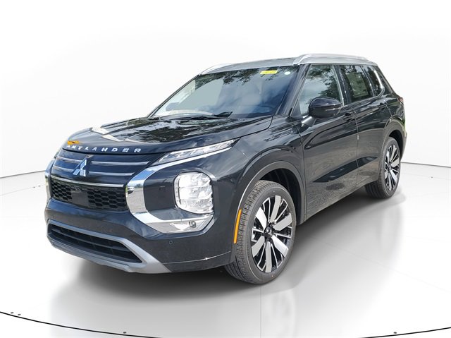 New 2025 Mitsubishi Outlander AWD image 3