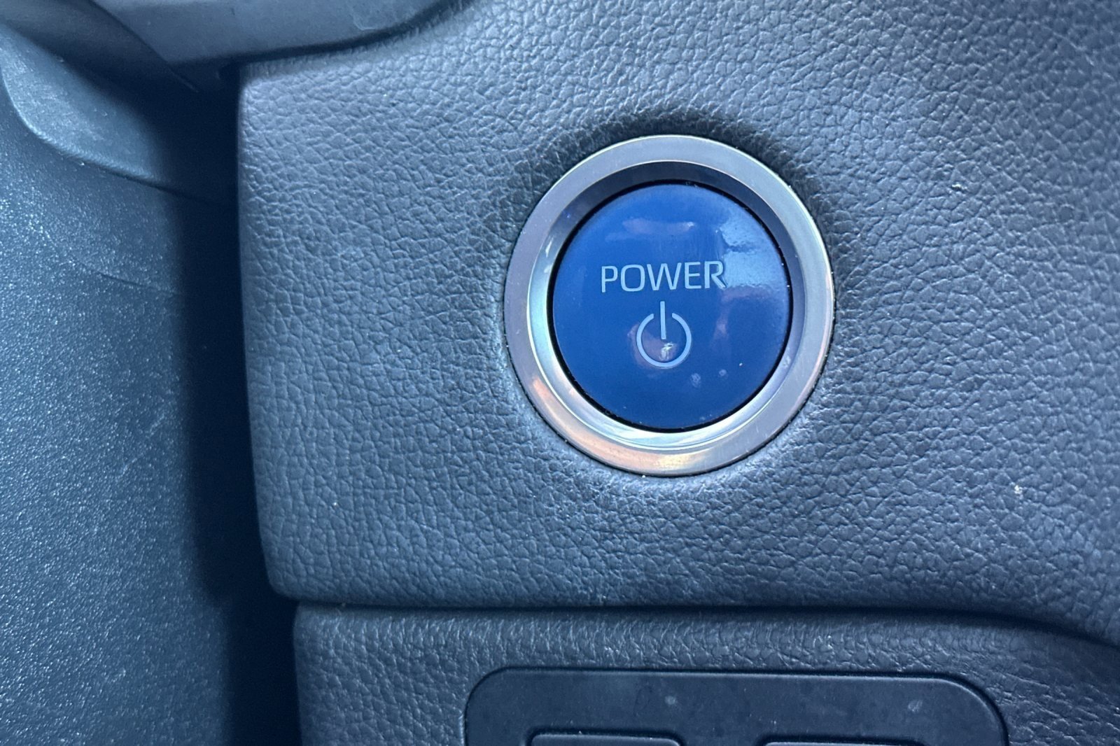 Certified 2024 Toyota Sequoia Limited image 22