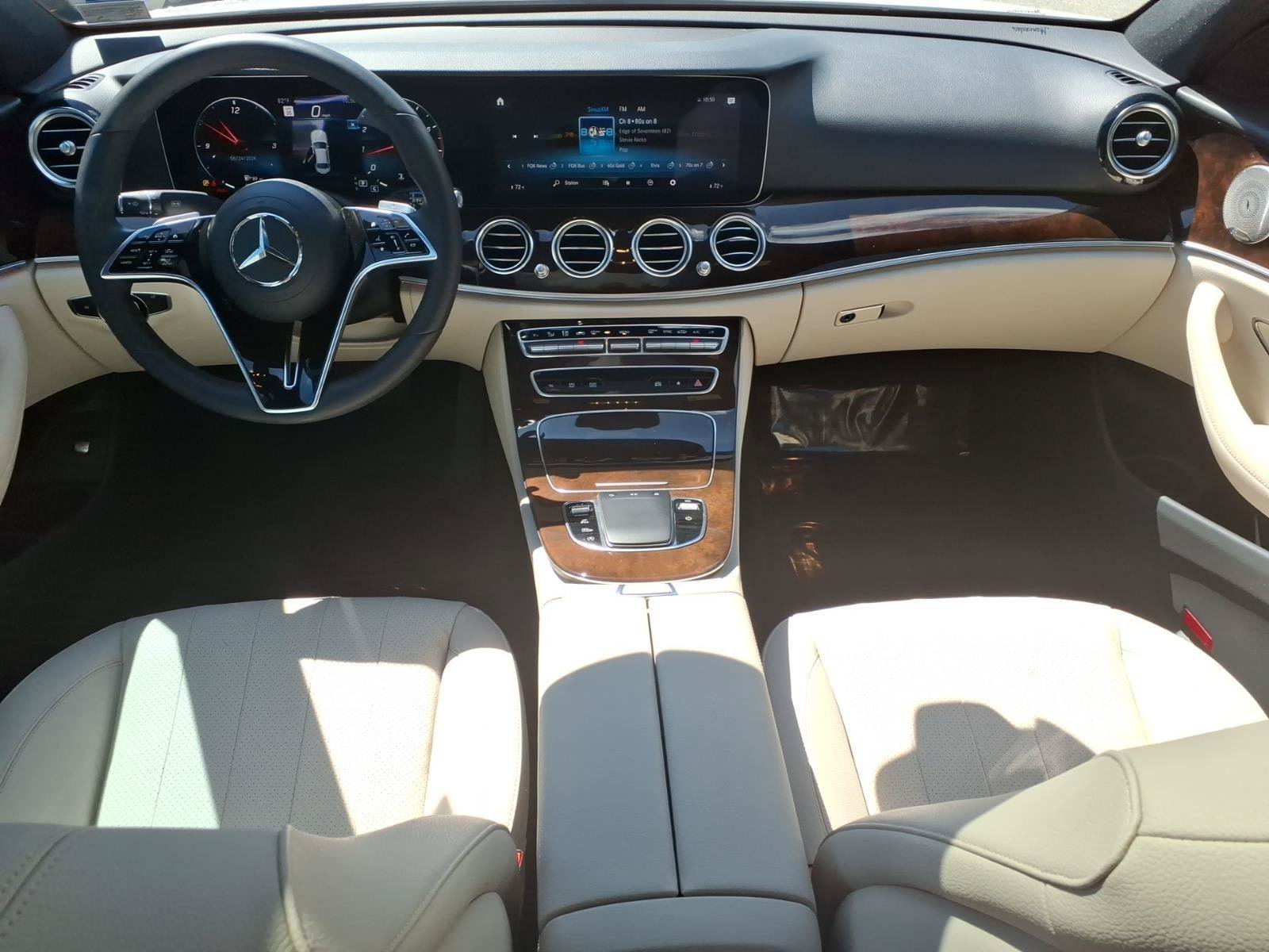 Used 2023 Mercedes-Benz E 350 4MATIC Sedan image 11