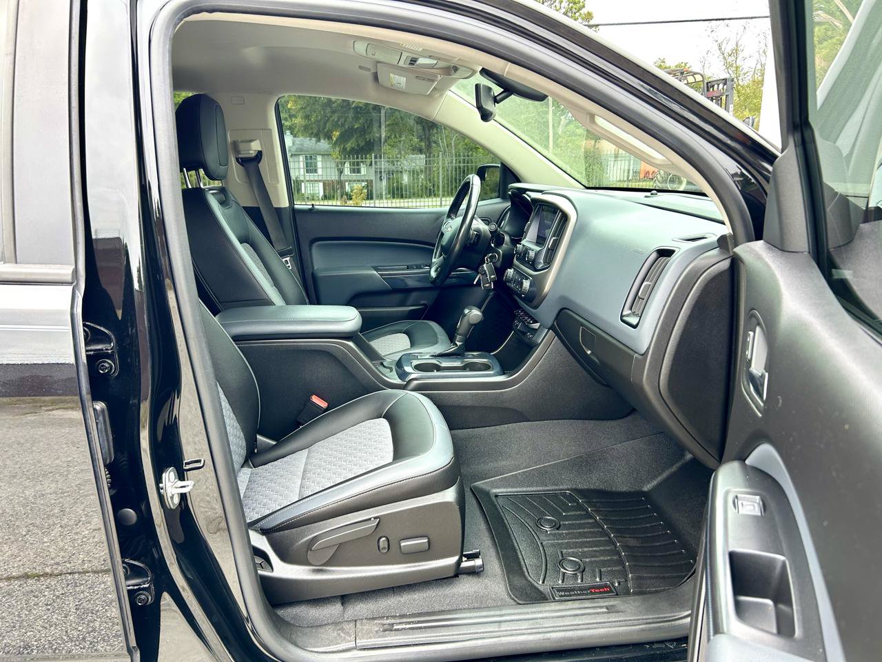 Used 2019 Chevrolet Colorado Z71 RWD image 18