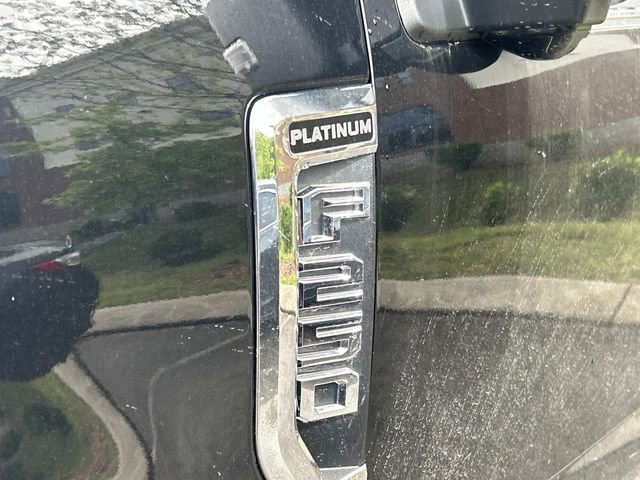 Certified 2021 Ford F250 Platinum w/ FX4 Off-Road Package AWD/4WD image 9