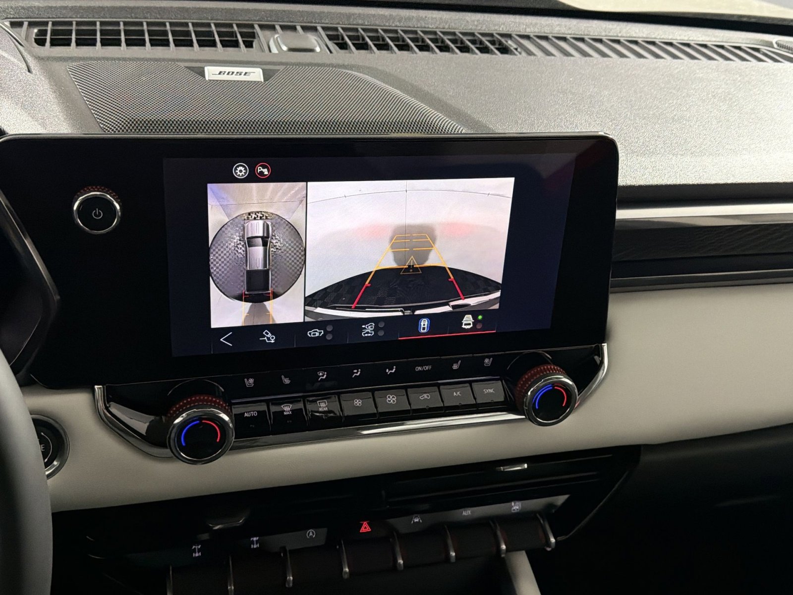 New 2026 GMC Canyon AT4X image 19