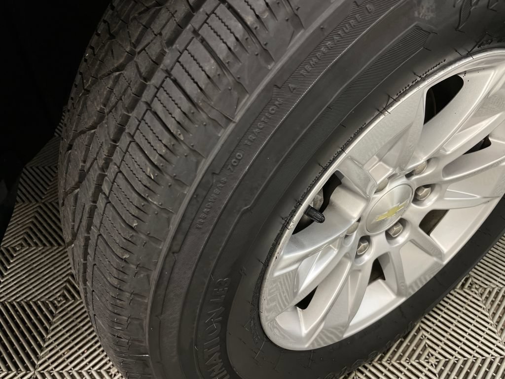 Used 2019 Chevrolet Silverado 1500 LT w/ All-Star Edition AWD/4WD image 47
