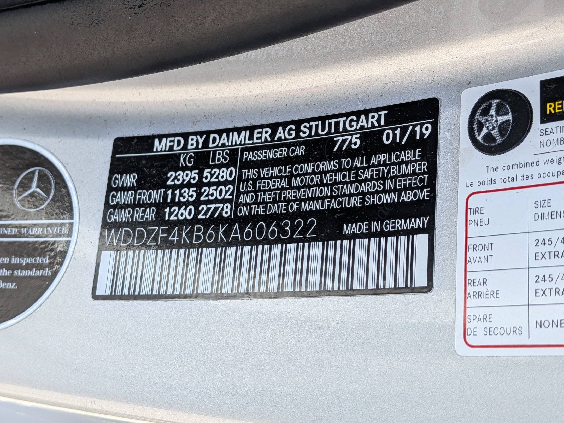Used 2019 Mercedes-Benz E 300 4MATIC image 32