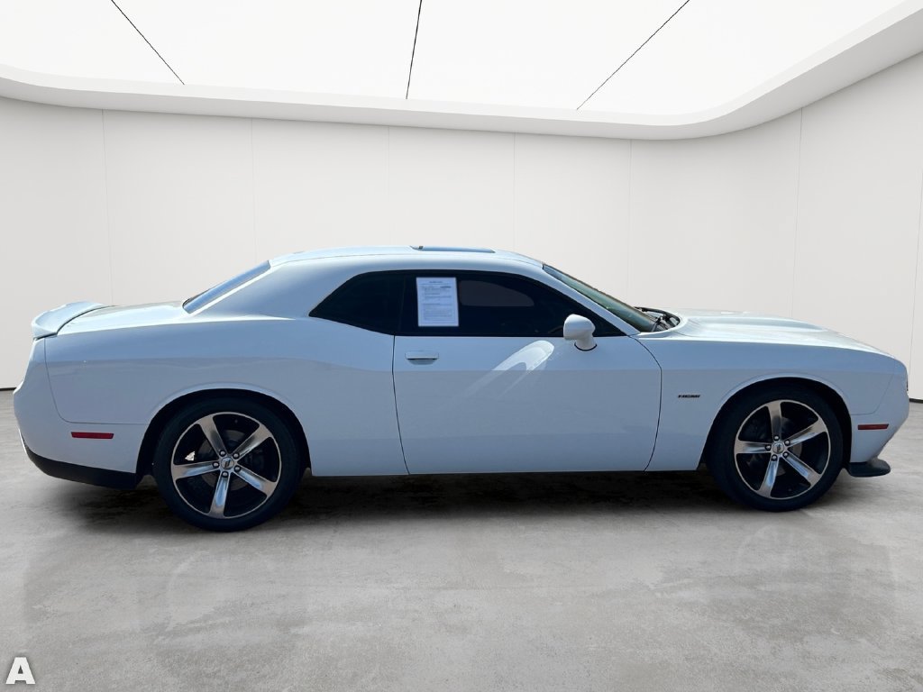 Used 2019 Dodge Challenger R/T w/ Driver Convenience Group RWD image 6