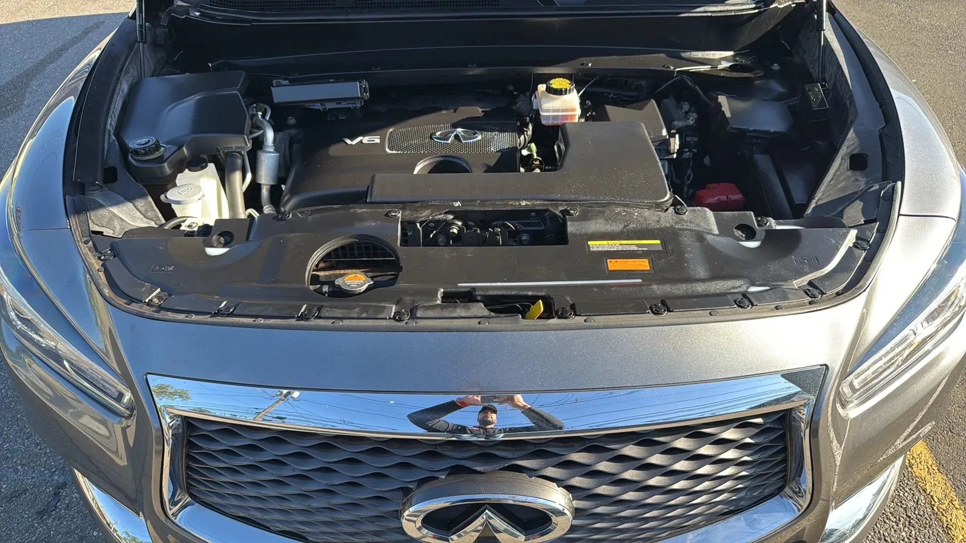 Used 2019 INFINITI QX60 Luxe w/ Essential Package image 24