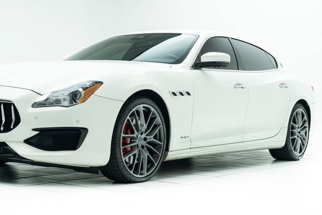 Used 2017 Maserati Quattroporte GTS GranSport RWD image 9