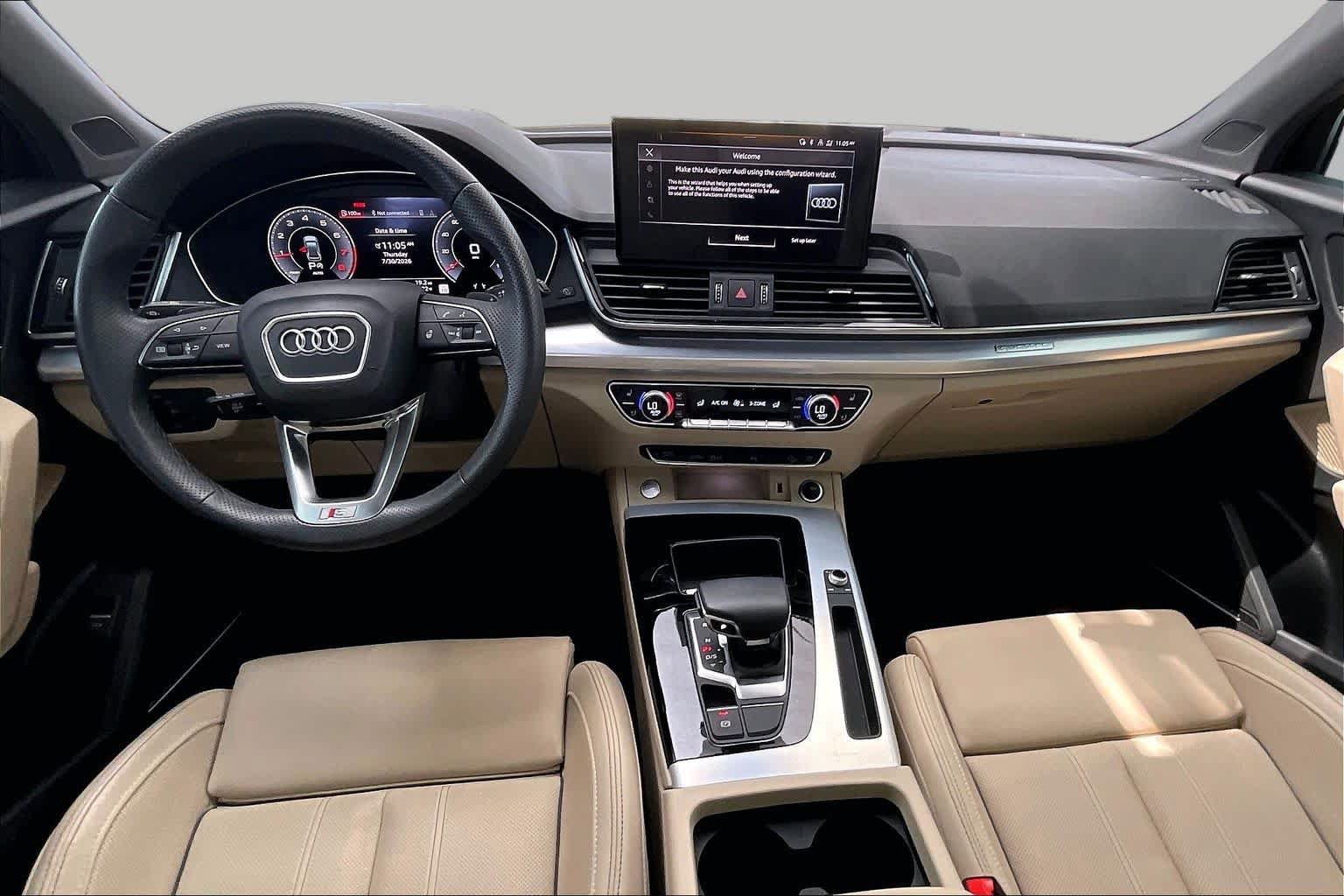 Used 2025 Audi Q5 2.0T Premium Plus w/ Premium Plus Package AWD/4WD image 16