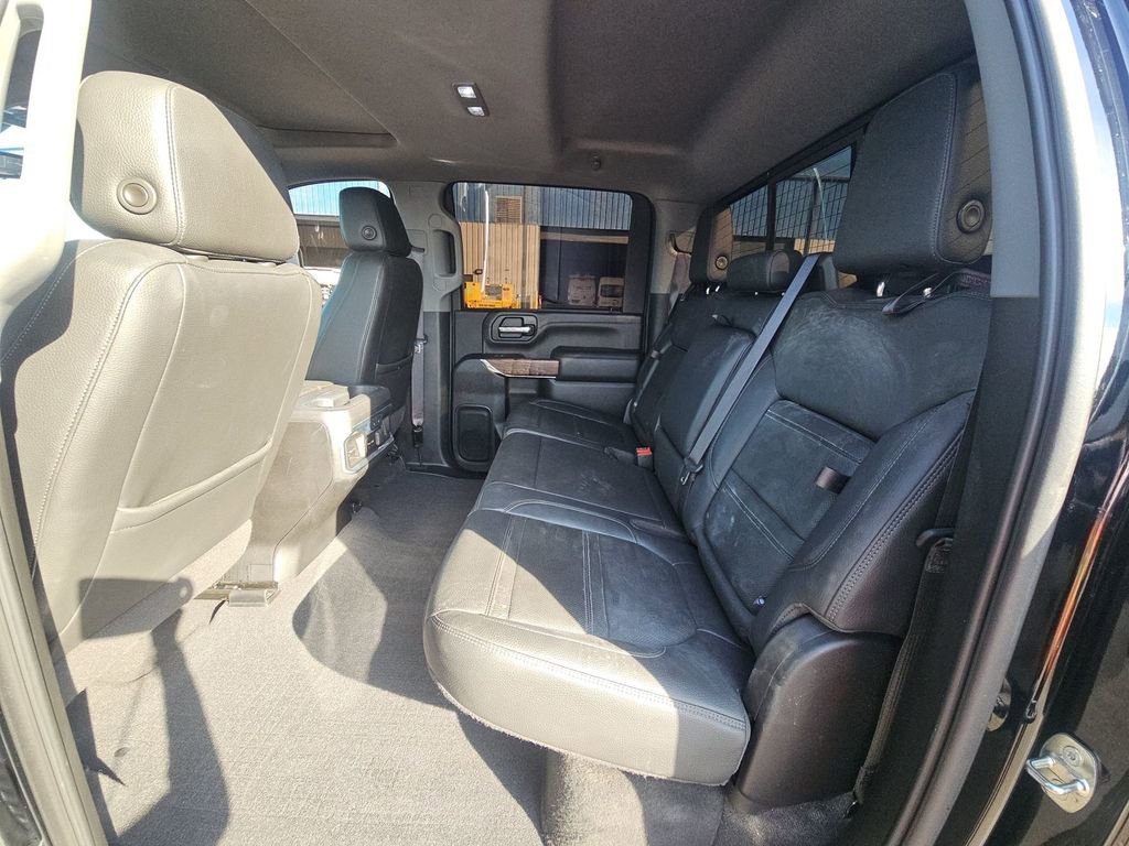 Used 2020 GMC Sierra 2500 Denali w/ Denali Ultimate Package image 16