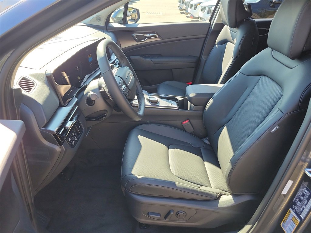 New 2026 Kia Sportage EX image 23