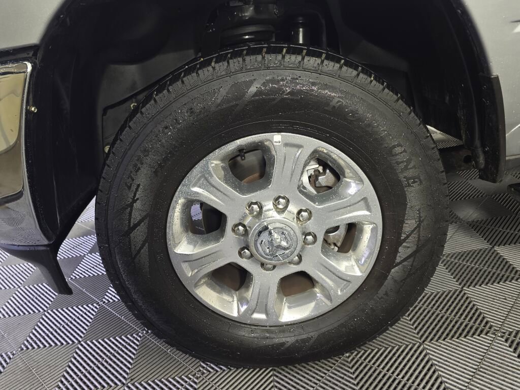 Used 2024 RAM 3500 Big Horn image 11