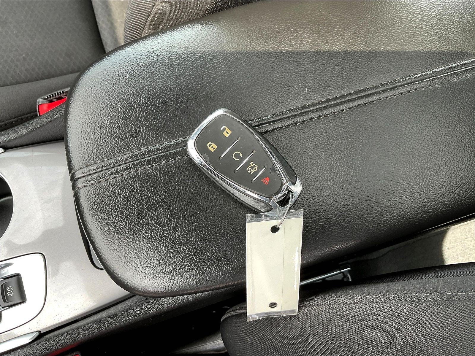 Used 2024 Chevrolet Malibu LT FWD image 35
