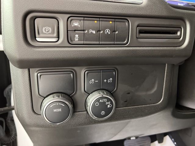 Used 2024 Chevrolet Tahoe Premier image 32