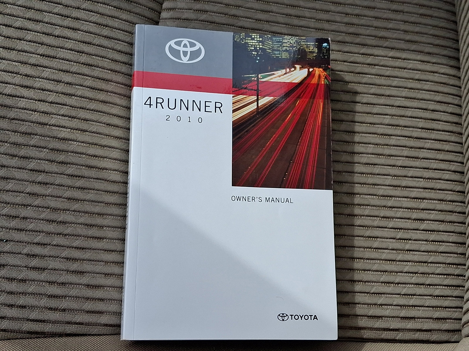 Used 2010 Toyota 4Runner SR5 image 30