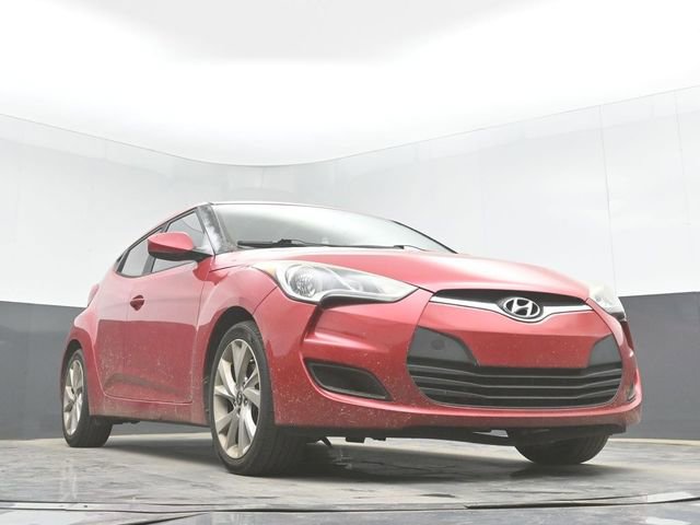 Used 2016 Hyundai Veloster FWD image 27