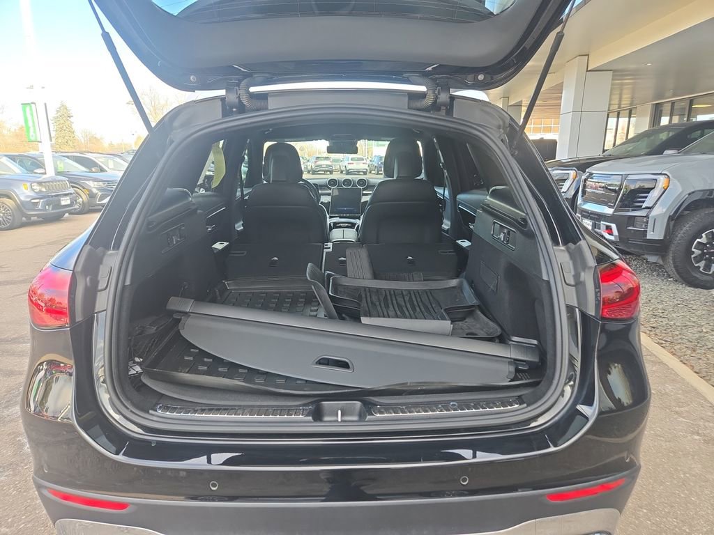 Used 2023 Mercedes-Benz GLC 300 4MATIC image 18