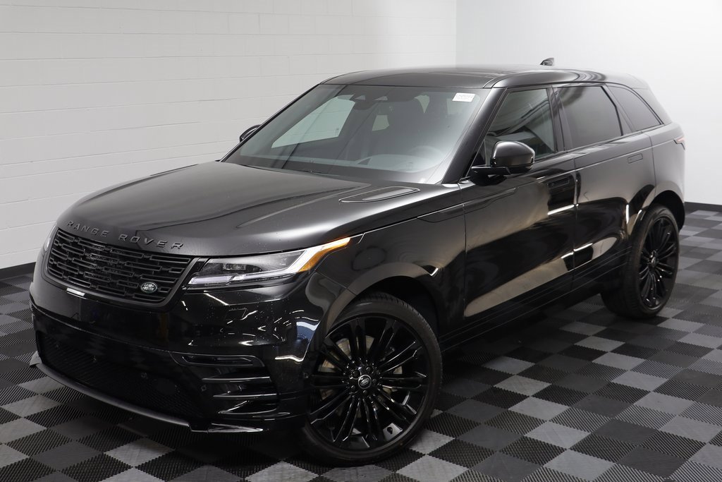 New 2026 Land Rover Range Rover Velar Dynamic SE image 2