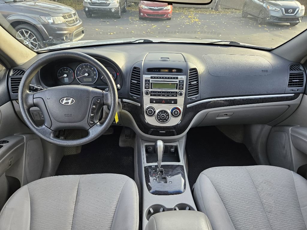 Used 2008 Hyundai Santa Fe GLS image 10