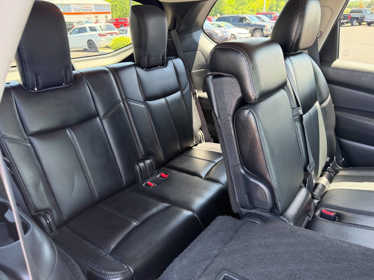 Used 2020 Nissan Pathfinder SL FWD image 14
