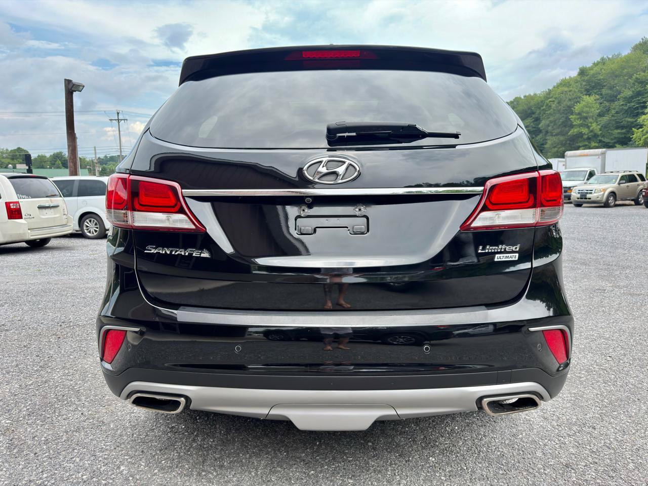 Used 2017 Hyundai Santa Fe Limited FWD image 6