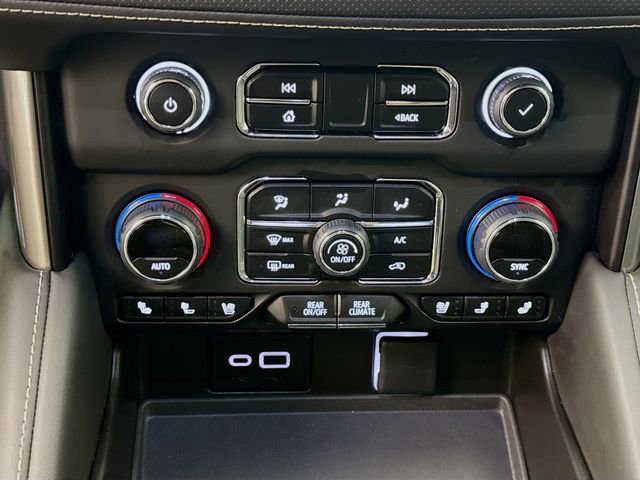 Used 2024 Chevrolet Tahoe Premier image 17