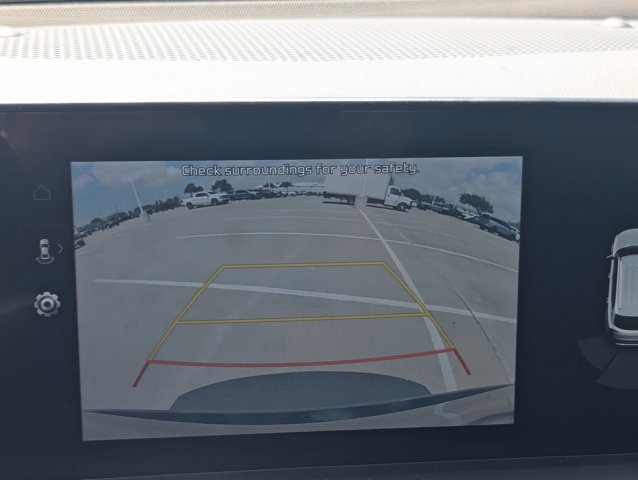 Used 2023 Kia Telluride S FWD image 11