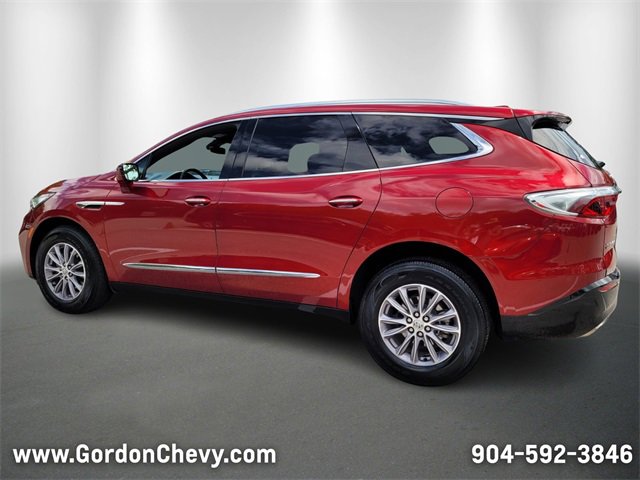 Used 2024 Buick Enclave Premium image 3