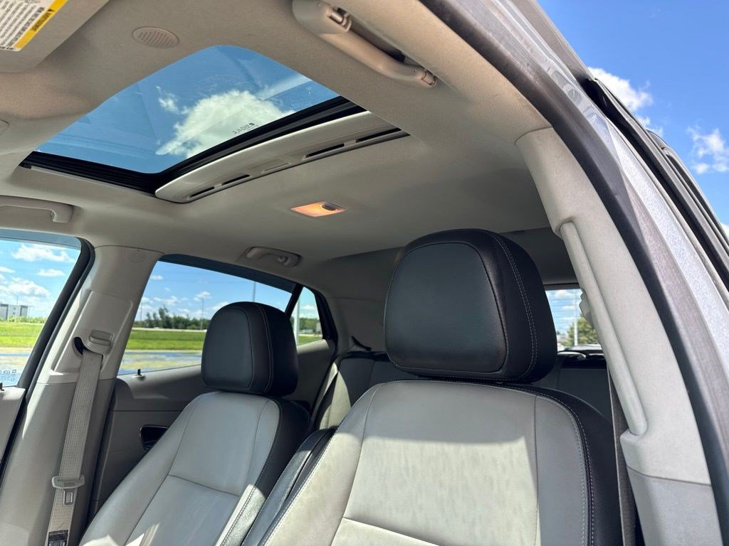 Used 2013 Buick Encore Premium FWD image 7